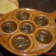 Escargot in Herb and Butter