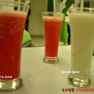Strawberry Juice & Sirsak Juice