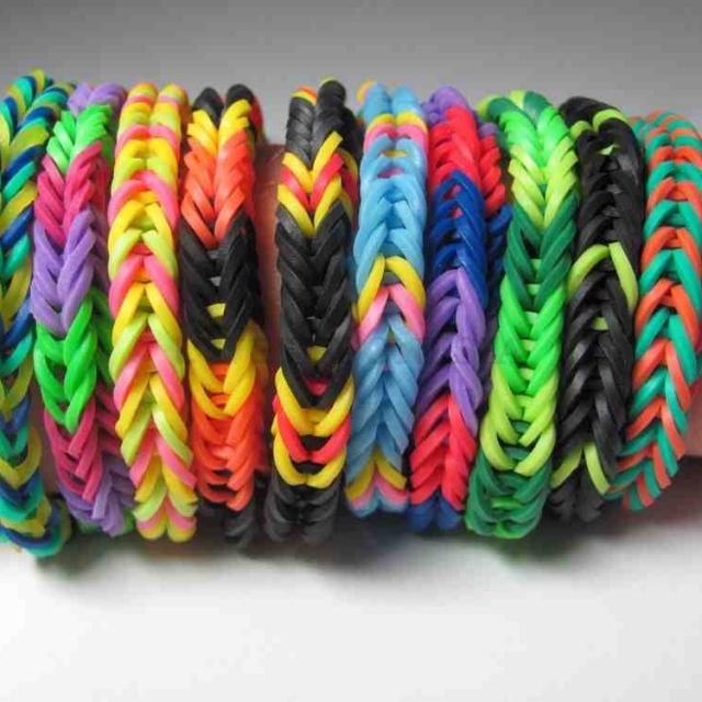 Loom bands colour