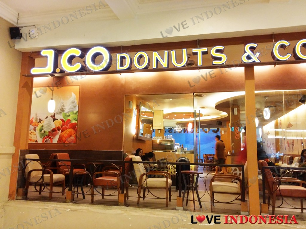 J CO Donuts Coffee Bali Galeria Mall Love Indonesia