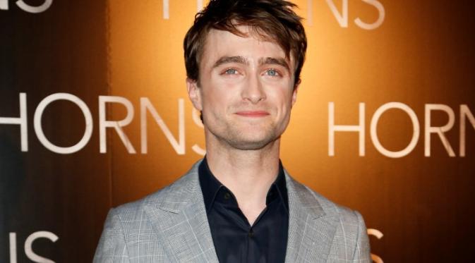 Daniel Radcliffe Kikuk Jadi Pesulap di Teaser Now You See Me 2