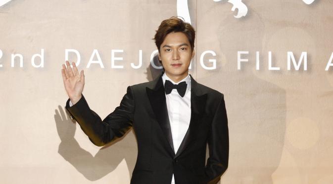 Lee Min Ho Dinobatkan Sebagai Aktor Terbaik di Daejong Film Award