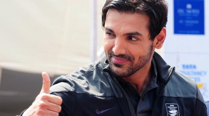 John Abraham Menolak Dikaitkan dengan Mumbai Saga