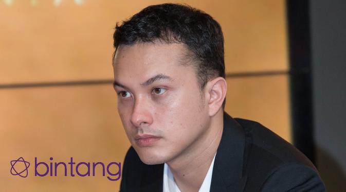 Nicholas Saputra Ungkap Sulitnya Menjadi Rangga Kembali di AADC2