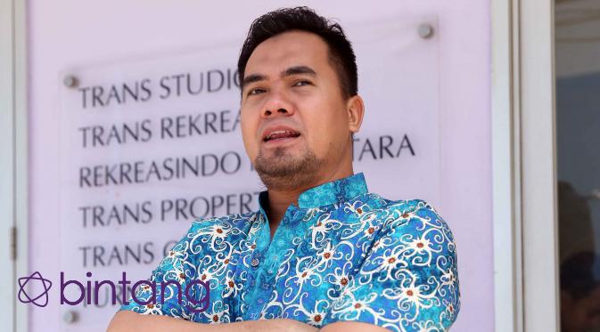 Suka Permainkan Wanita, Saipul Jamil Diteror Dewi Perssik