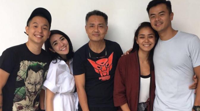 Gisel Debut Akting Lewat Film Cek Toko Sebelah