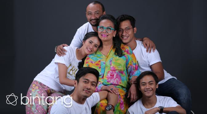 Peran Christine Hakim Bangun Chemistry di Film Ibu Maafkan Aku