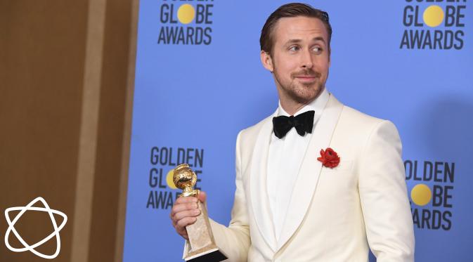 Main Film La La Land, Ryan Gosling Sabet Trofi Golden Globes 2017
