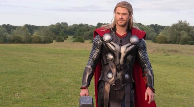 Chris Hemsworth Belum Baca Naskah Avengers: Infinity War