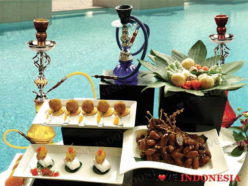 Ada Ramadhan Buffet Tajil Feast Shisha dan Hampers 