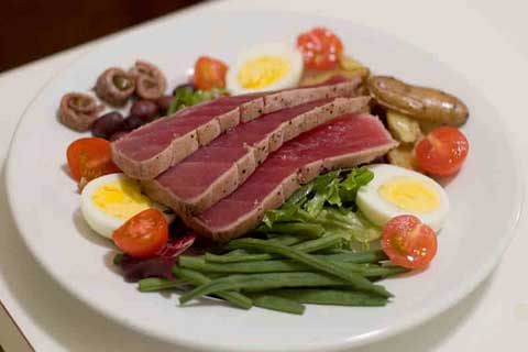 Nicoise Salad with Pan Seared Tuna