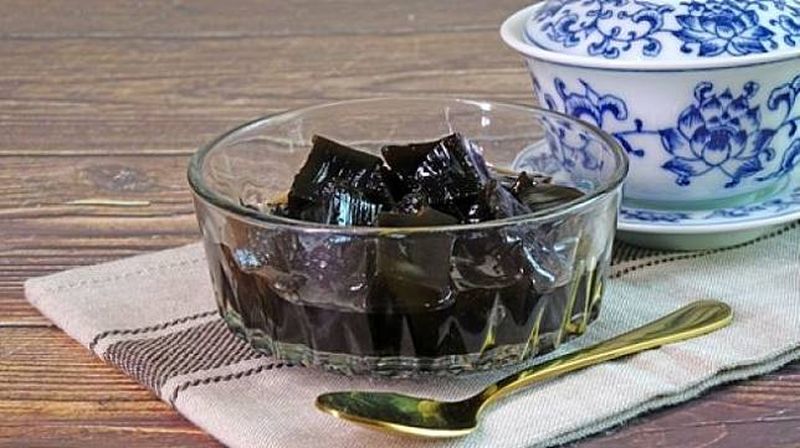 Resep Es Cincau Sirup Kurma, Segar Banget untuk Berbuka Puasa