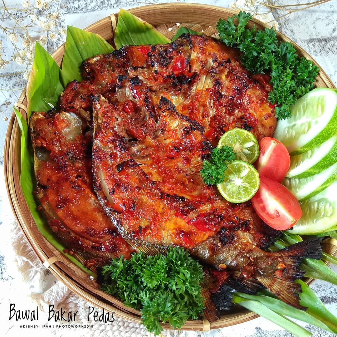 Bawal Bakar Pedas