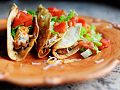 Tak Perlu Jauh-Jauh Ke Meksiko untuk Makan Taco, Catat Resepnya Berikut Ini!