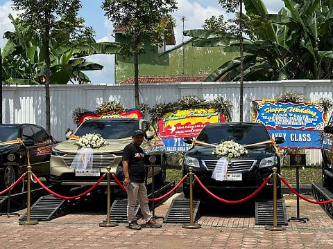 Viral Mahar Pernikahan di Sukabumi Rp5,5 Miliar, Ada Karangan Bunga dari Presiden Jokowi