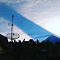Viral Video Peristiwa Cahaya Matahari Terbelah di Atas Langit Gunung Sindoro ..