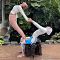 Pose Acroyoga Inul Daratista Bikin Takjub, Netizen: Indah Dipandang Bun ..