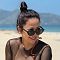 Bikini Tante Ernie Menerawang dari Balik Dress Transparan, Netizen: Makin Hot ..