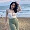 Hana Hanifah Tampil Kece Pamer Body Goals di Pantai, Netizen: Aduhay Banget ..