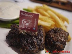 Holycow Steak By Chef Afit (CAMPGading)