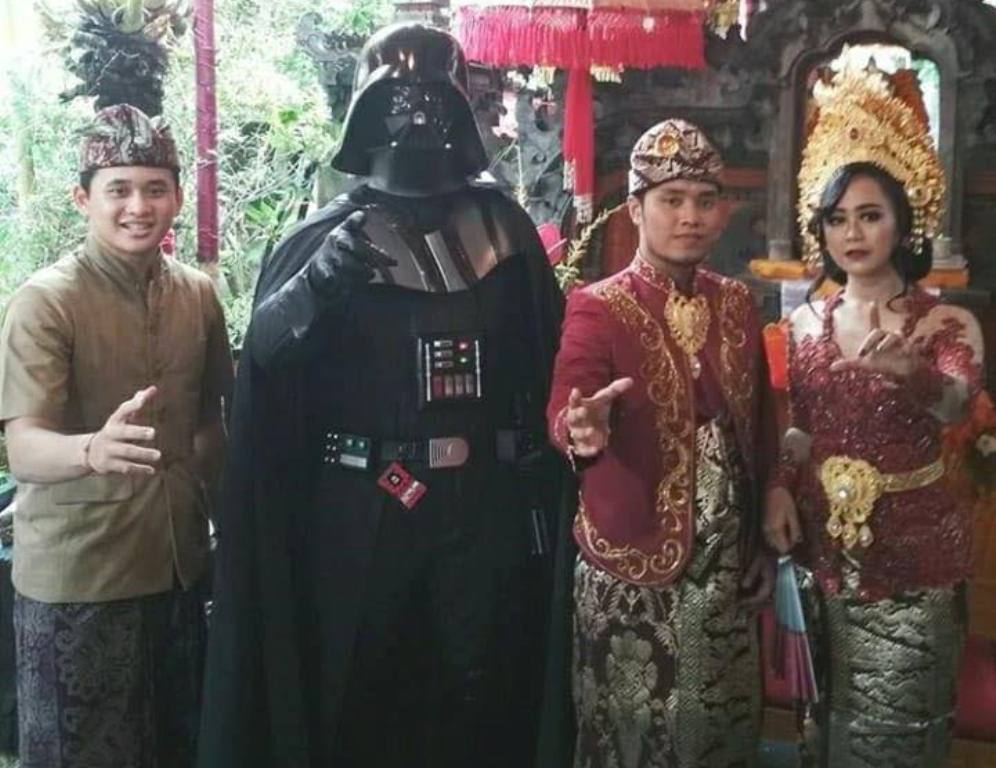 Keren! Pesta Pernikahan Ala Starwars di Seririt ini Viral di Medsos