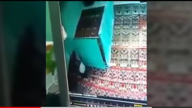 Viral, Sejoli Mesum di Dalam Masjid At Taqwa Salatiga Terekam CCTV