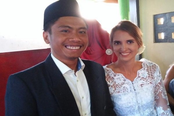 Viral, Pria Asal Lombok Nikahi Bule Cantik Jerman