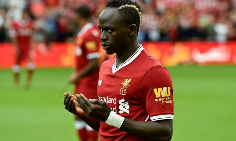 Viral, Video Penyerang Liverpool Sadio Mane Bersihkan Toilet Mesjid