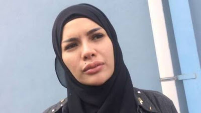 Berhijab Tapi Percaya Santet? Nikita Mirzani: "Angel Lelga Muntah Keluar Kain Kafan!"