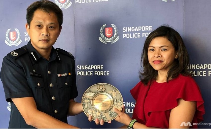 Gagalkan Aksi Pencurian di Pesawat, Wanita Indonesia ini Dipuji Polisi Singapura