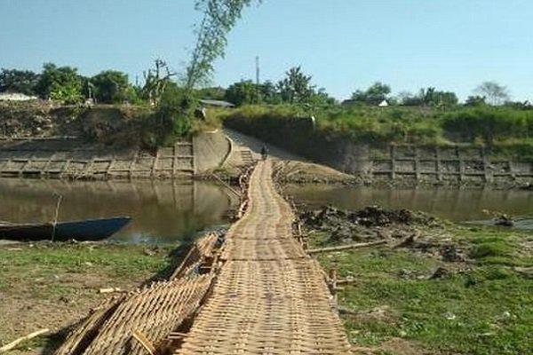 Viral Jembatan Memprihatinkan di Sukoharjo, Bikin Ngeri Lewat