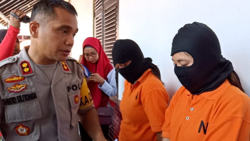 Viral Guru Dikeroyok, Polisi Tetapkan 2 Perempuan Jadi Tersangka