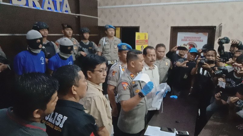 Penusukan Santri Jadi Viral, Polisi Tangkap dan Tembak Pelaku