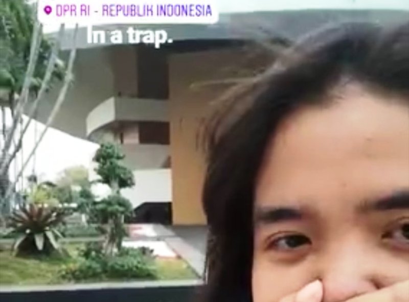 Netizen Dibuat Geram dengan Unggahan Wanita Ini soal Pagar DPR, Seperti Apa?