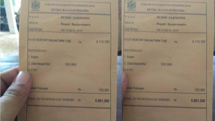 Viral Foto Slip Gaji Bupati Banjarnegara, Cuma Diupah Rp5,9 Juta per Bulan