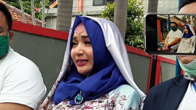 Alhamdulillah! Ngaku Dapat Hidayah, Roro Fitria Sudah 5 Kali Hatam Al Quran di Penjara!