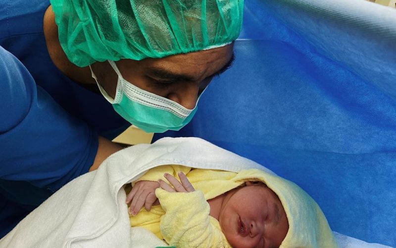 Doa Haru Netizen untuk Baby Gewa Usai Glenn Fredly Meninggal Dunia