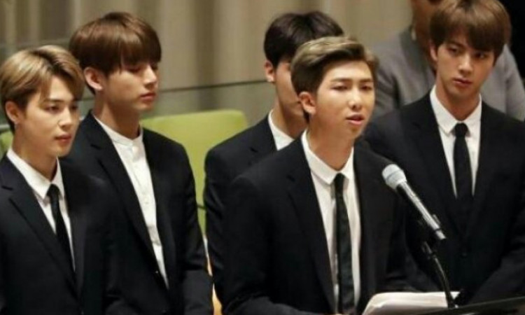 BTS Gabung dalam Lineup "Dear Class of 2020" Bareng Barrack Obama, Netizen Akui Bangga!