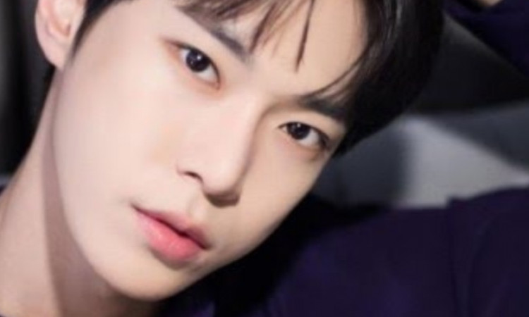 Diganggu Sasaeng Fans, Sikap Tenang Doyoung NCT Jadi Sorotan Netizen