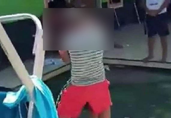 Viral Video Bocah Hajar Temannya, Ayah Bukan Melerai Malah Merekam