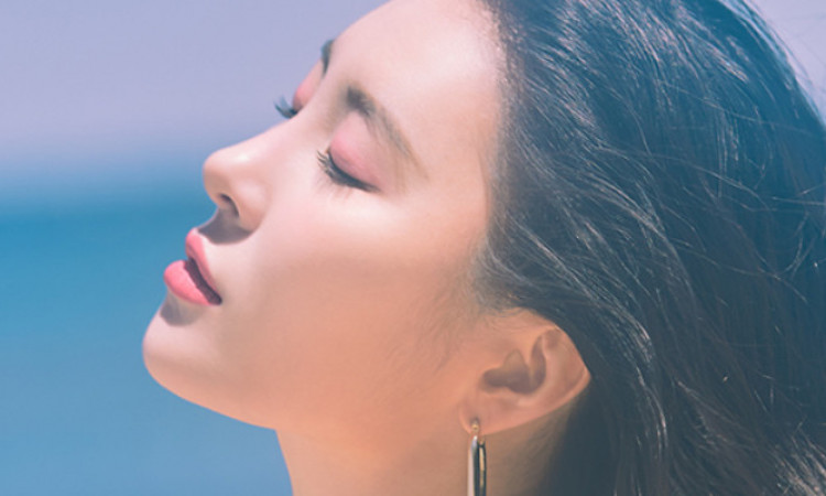 Unggah Foto Terbaru, Sunmi Kena Cibiran Netizen Usai Diduga Tak Kenakan Bra