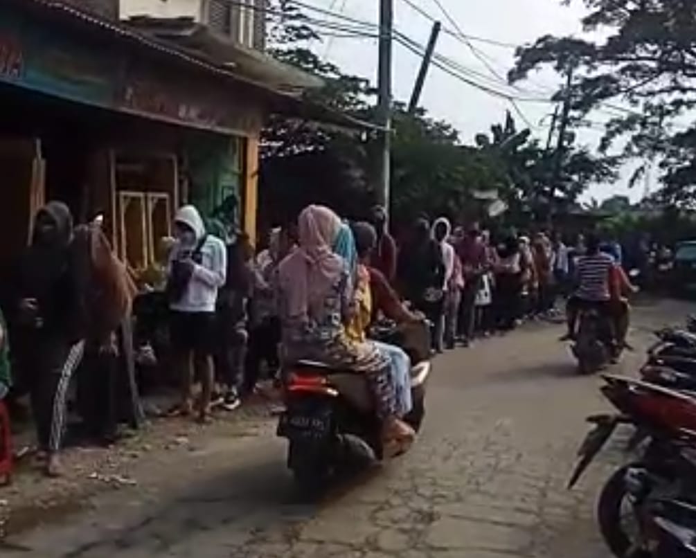 Viral Bakso Lobster Pembeli Rela Antre Berjam Jam Di Tengah Pandemi