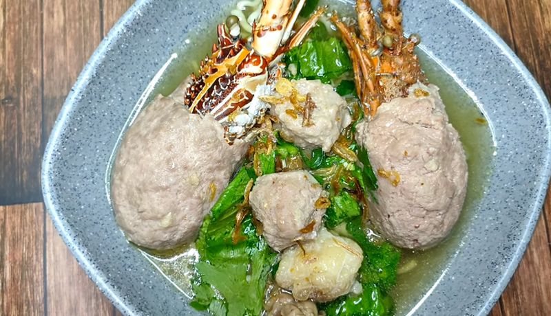 Daripada Antre Berjam-jam, Coba Aja Resep Bakso Lobster Viral di Rumah