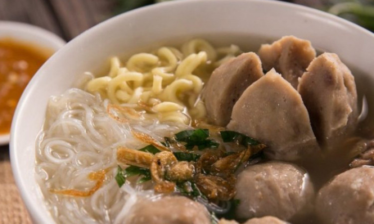 Viral Penjual Bakso yang Bolehkan Tetangga Bayar Seikhlasnya