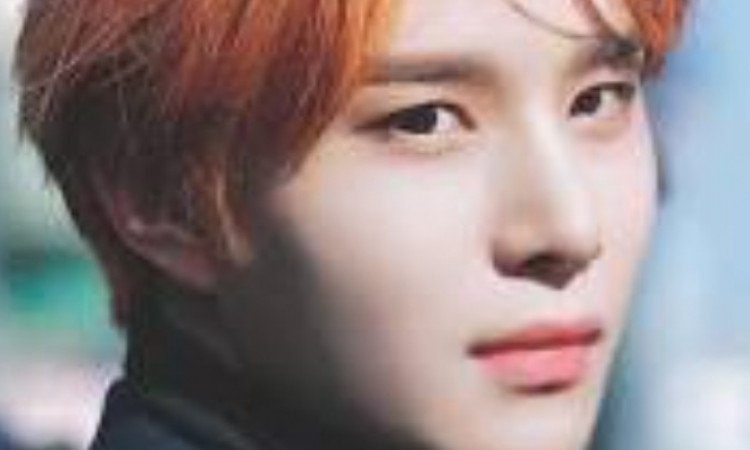 Heboh Foto Jungwoo NCT Merokok, Netizen Beri Reaksi Tak Terduga