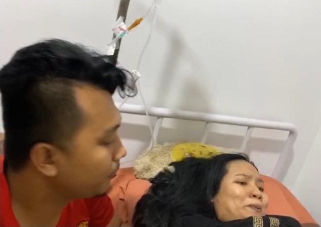 Viral Ibu Muda Lahiran Sambil Makeup, Netizen: Serasa Lagi Arisan