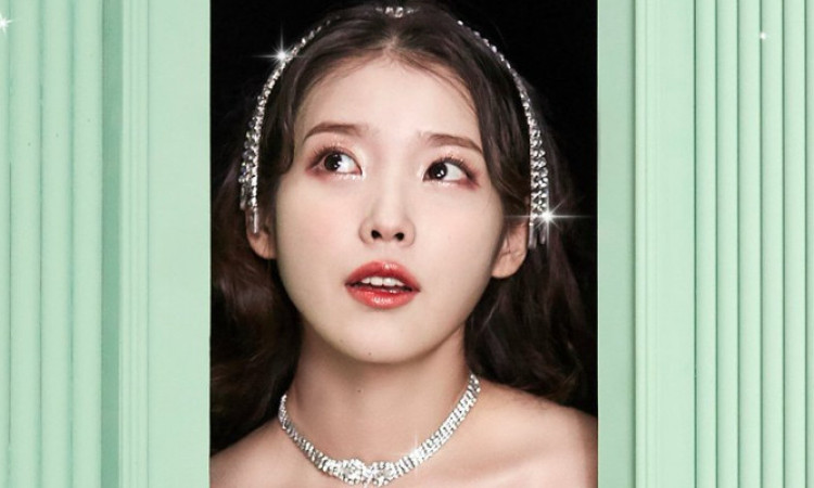 Meski Antusias, Netizen Kecewa dengan Desain Teaser Pre-release Single IU 'Celebrity'