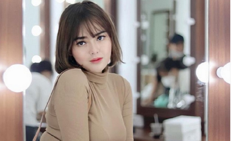 Selimut Amanda Manopo Harganya Rp20 Jutaan, Netizen: Seharga Motor!