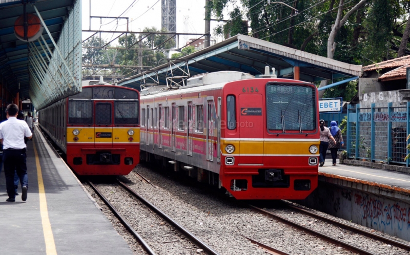 Heboh Modus Pemudik Balik Jakarta Jadi "Penumpang Gelap" KRL