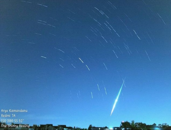 Heboh Cahaya di Langit Yogyakarta, Ternyata Meteor Sporadis